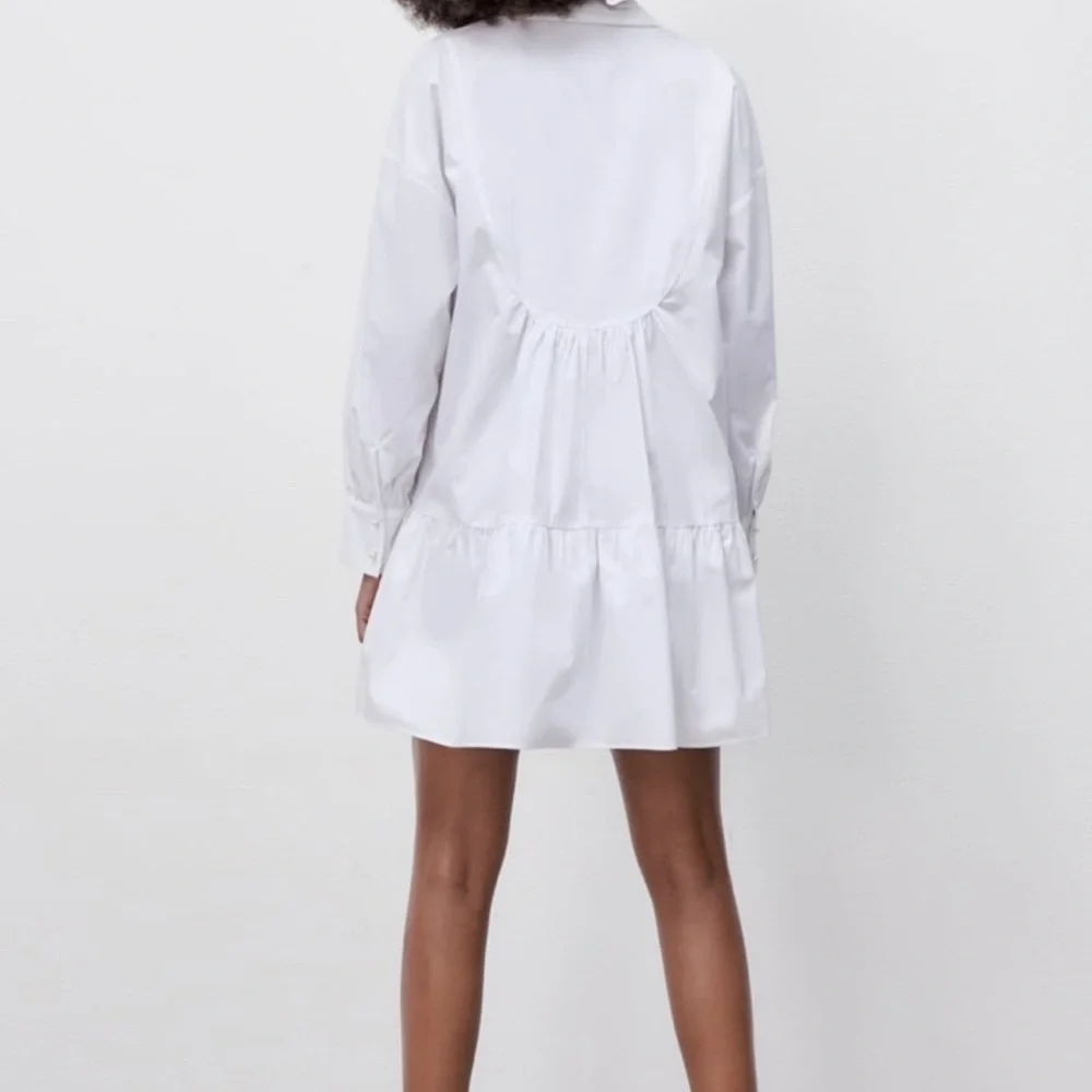 Zara Voluminous Poplin Dress - Picture 3 of 14